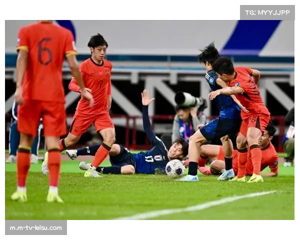 中场争夺方式发生变化 人盯人逼抢导致中路传球减少 中场争夺方式发生变化 人盯人逼抢导致中路传球减少