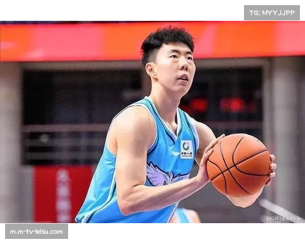 青岛队段昂君入选全明星 年轻球员成长缓解深度压力 青岛队段昂君入选全明星 年轻球员成长缓解深度压力